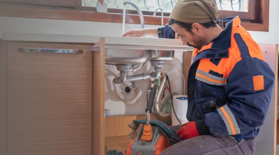 Local annual plumbing maintenance in Irvington, IL